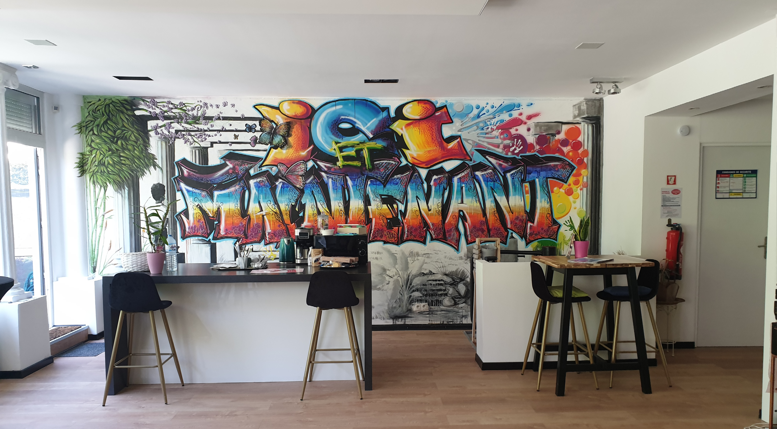 EVOLAE WORKING HOME3